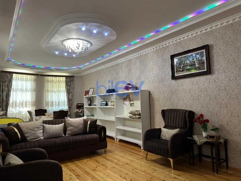Satış 5 otaqlı Həyət evi  200m², Xırdalan