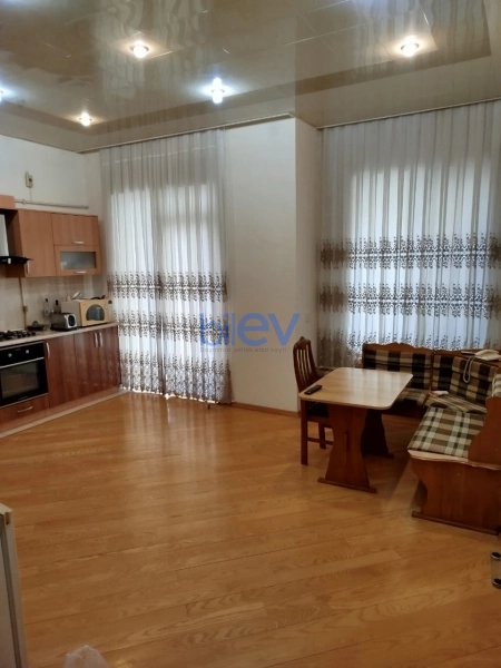 Satış 3 otaqlı Yeni Tikili bina evi  137m², Bakı