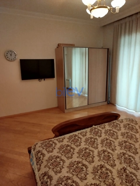 Satış 3 otaqlı Yeni Tikili bina evi  137m², Bakı