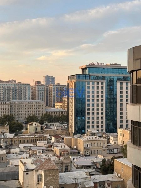 Satış 3 otaqlı Yeni Tikili bina evi  137m², Bakı