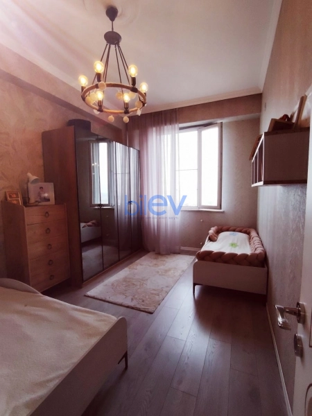 Satış 3 otaqlı Yeni Tikili bina evi  68m², Bakı