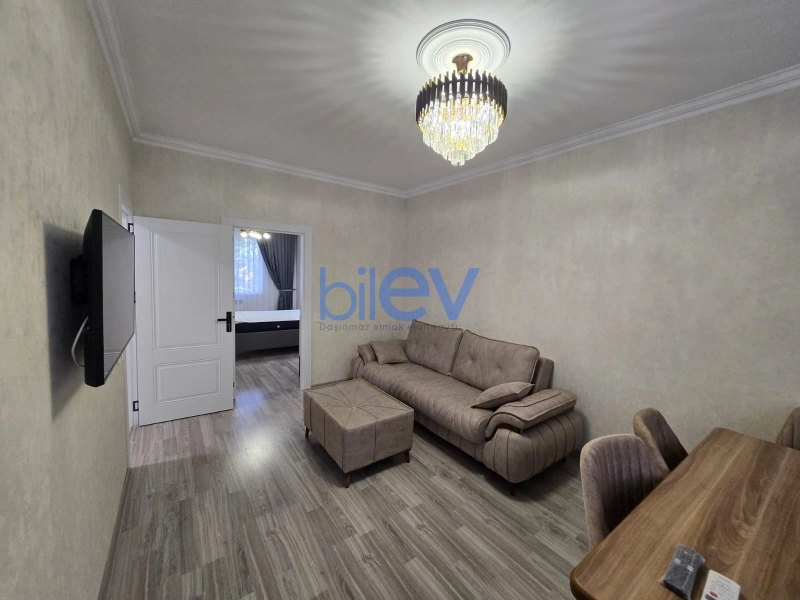 Satış 2 otaqlı Köhnə Tikili bina evi  55m², Bakı
