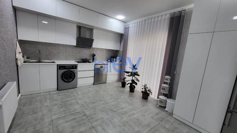Satış 5 otaqlı Həyət evi  280m², Bakı