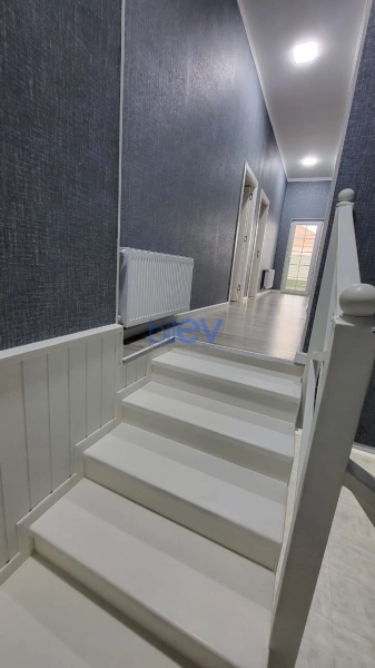 Satış 5 otaqlı Həyət evi  280m², Bakı