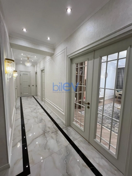 Satış 2 otaqlı Yeni Tikili bina evi  100m², Bakı