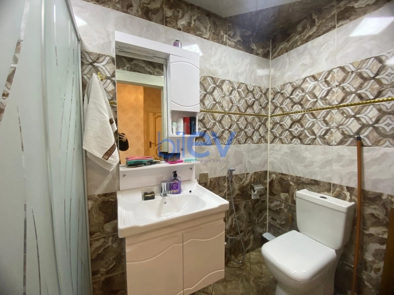Satış 2 otaqlı Yeni Tikili bina evi  60m², Bakı