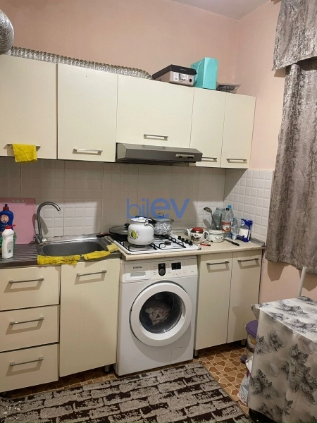 Satış 2 otaqlı Köhnə Tikili bina evi  56m², Bakı