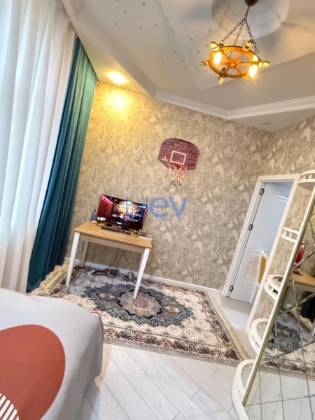 Satış 3 otaqlı Yeni Tikili bina evi  128m², Bakı