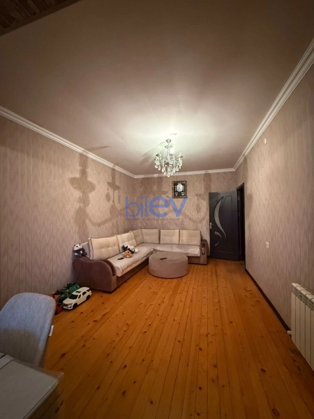 Satış 4 otaqlı Həyət evi  m², Bakı