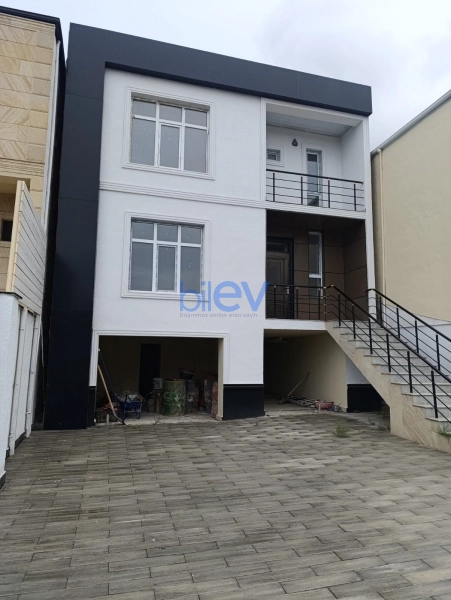 Satış 4 otaqlı Həyət evi  200m², Bakı
