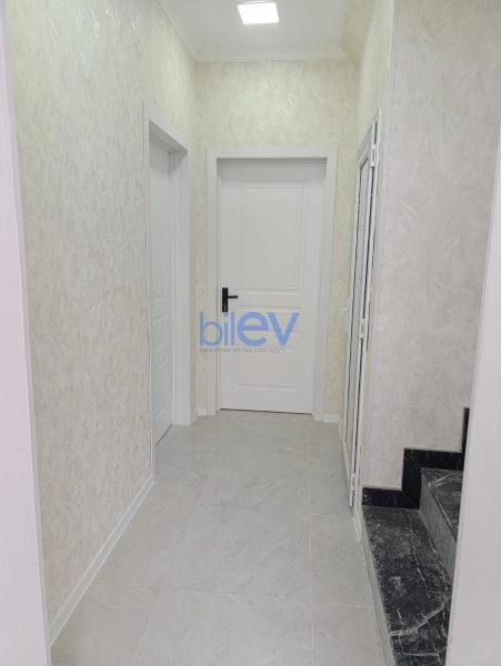 Satış 4 otaqlı Həyət evi  200m², Bakı