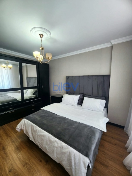 Aylıq Kirayə 3 otaqlı Yeni Tikili bina evi  120m², Bakı
