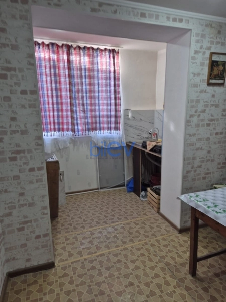 Satış 1 otaqlı Köhnə Tikili bina evi  35m², Bakı