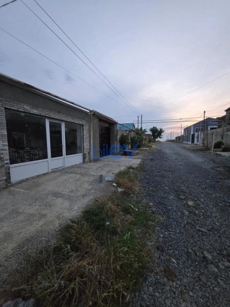 Satış 4 otaqlı Həyət evi  180m², Bakı
