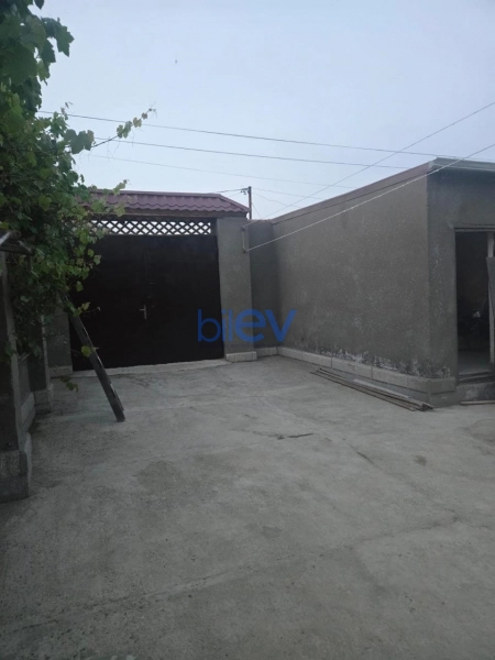 Satış 4 otaqlı Həyət evi  180m², Bakı