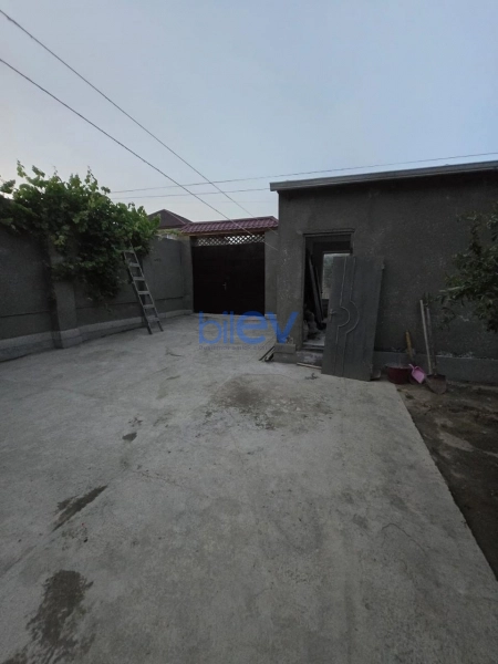 Satış 4 otaqlı Həyət evi  180m², Bakı