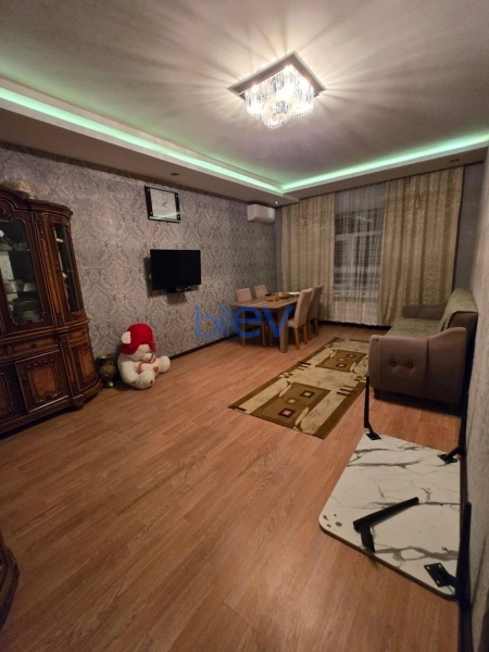Satış 4 otaqlı Həyət evi  180m², Bakı