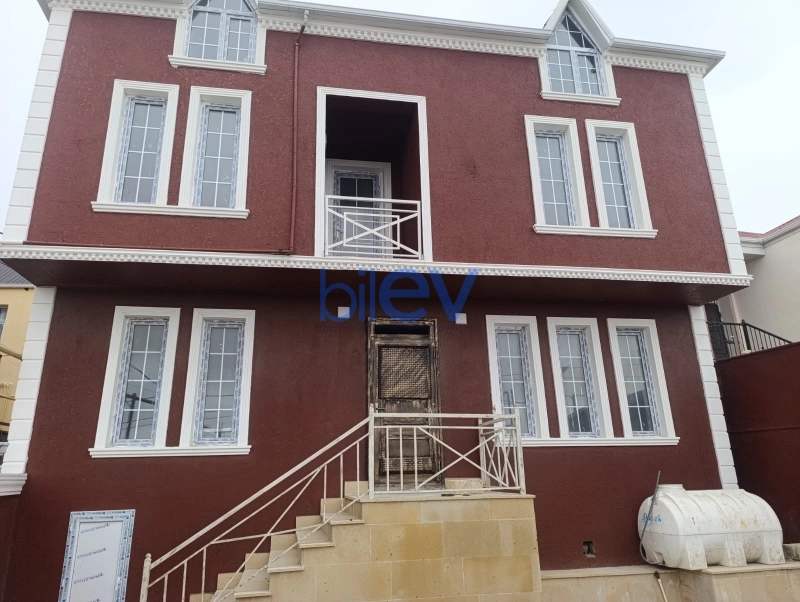 Satış 6 otaqlı Həyət evi  200m², Bakı