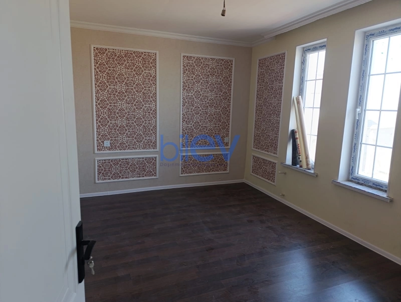 Satış 6 otaqlı Həyət evi  200m², Bakı