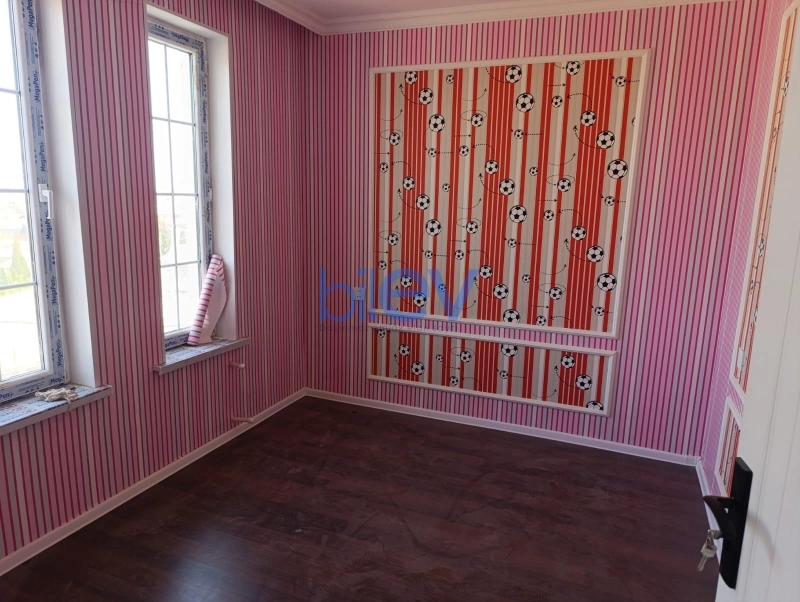 Satış 6 otaqlı Həyət evi  200m², Bakı