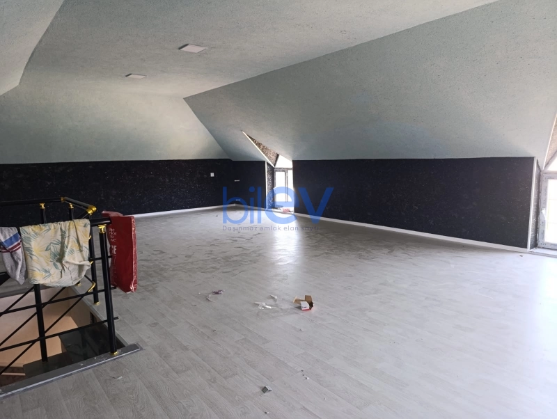 Satış 6 otaqlı Həyət evi  200m², Bakı