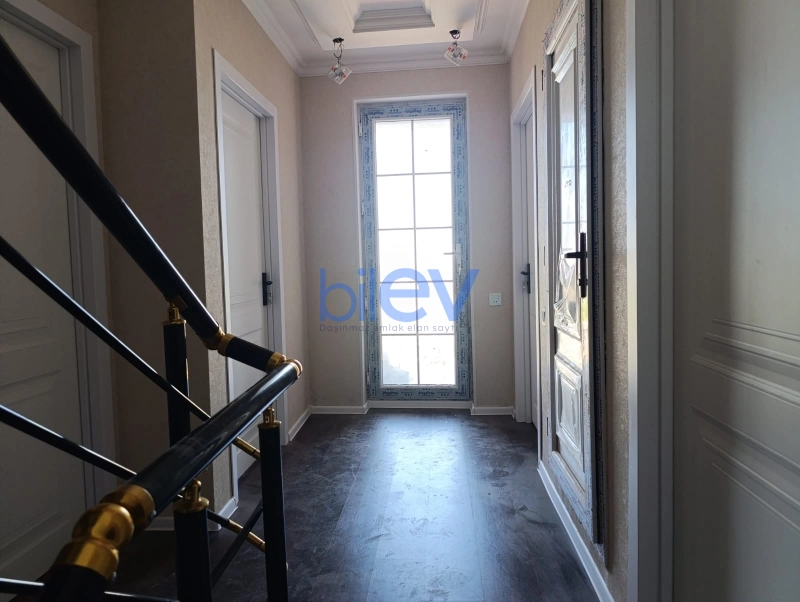Satış 6 otaqlı Həyət evi  200m², Bakı