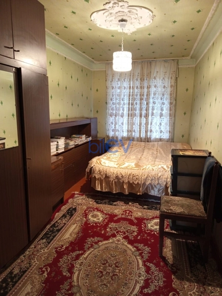 Satış 3 otaqlı Köhnə Tikili bina evi  60m², Gəncə