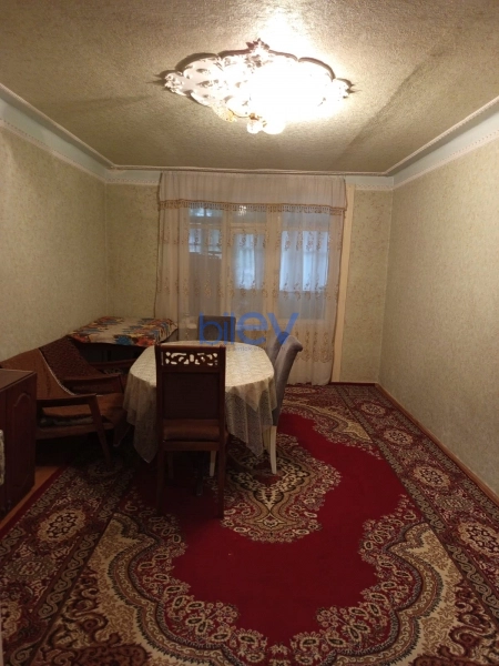 Satış 3 otaqlı Köhnə Tikili bina evi  60m², Gəncə