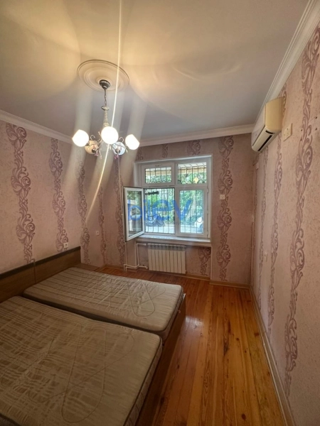 Satış 3 otaqlı Köhnə Tikili bina evi  50m², Bakı