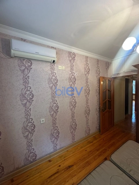 Satış 3 otaqlı Köhnə Tikili bina evi  50m², Bakı