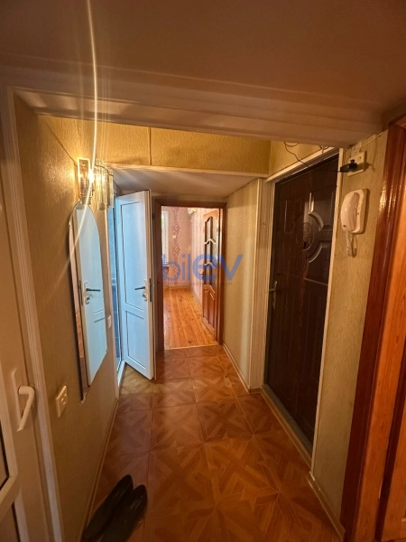 Satış 3 otaqlı Köhnə Tikili bina evi  50m², Bakı