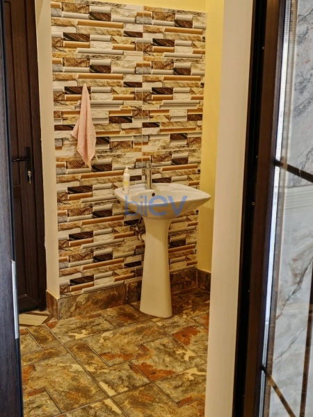 Satış 4 otaqlı Obyekt  170m², Bakı