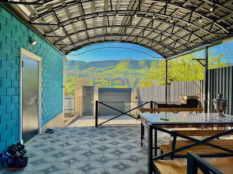 Günlük Kirayə 3 otaqlı Həyət evi  200m², Quba