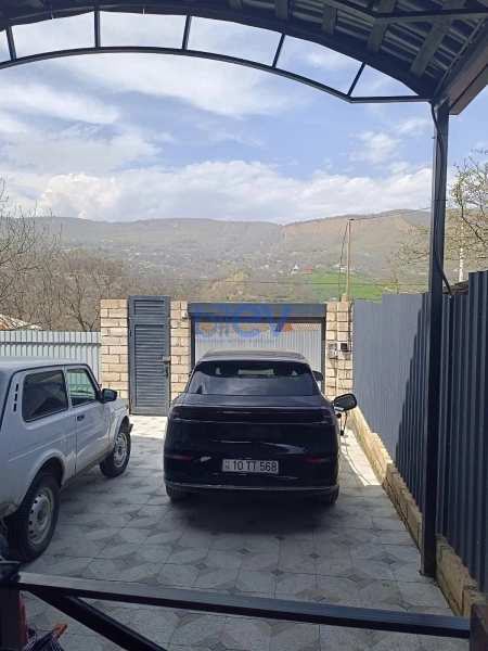 Günlük Kirayə 3 otaqlı Həyət evi  200m², Quba