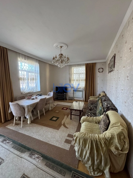 Satış 9 otaqlı Həyət evi  450m², Bakı