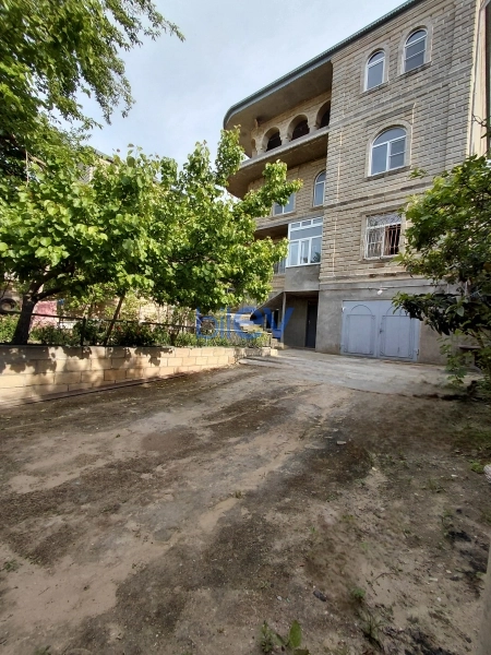 Satış 9 otaqlı Həyət evi  450m², Bakı