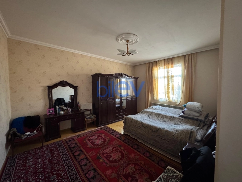 Satış 9 otaqlı Həyət evi  450m², Bakı