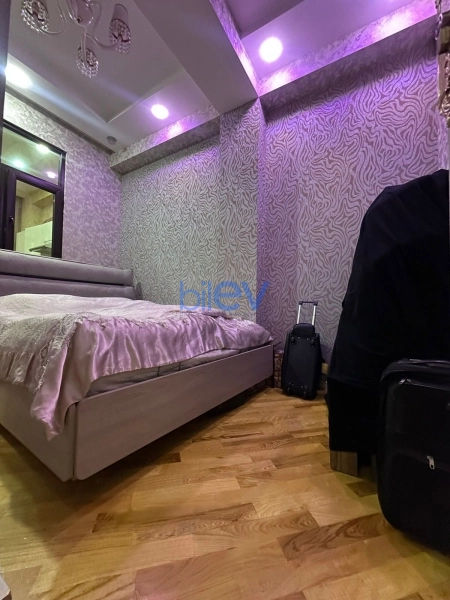 Satış 2 otaqlı Yeni Tikili bina evi  60m², Bakı