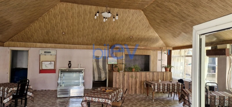 Satış 4 otaqlı Obyekt  140m², Bakı