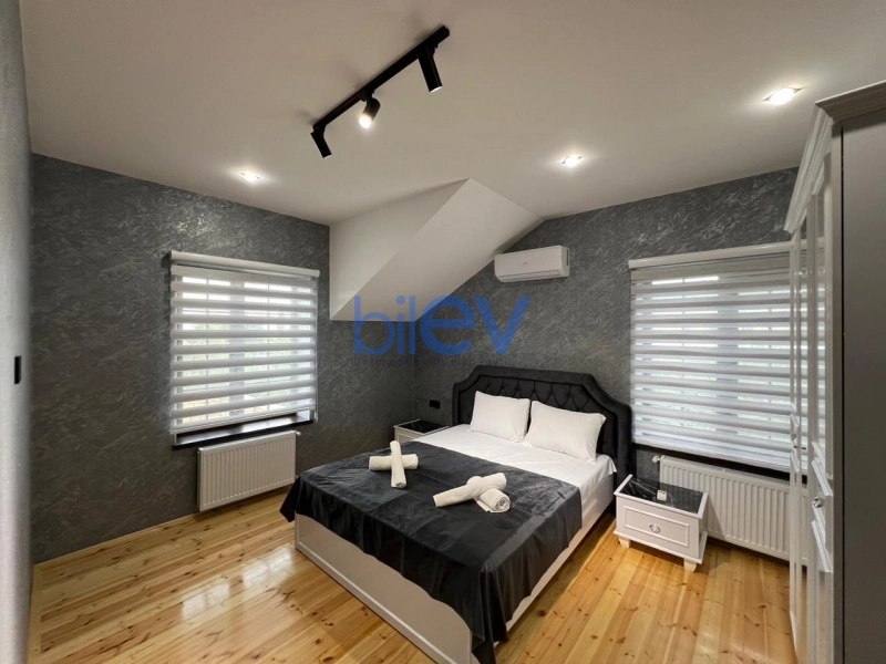 Aylıq Kirayə 5 otaqlı Villa  240m², Qəbələ