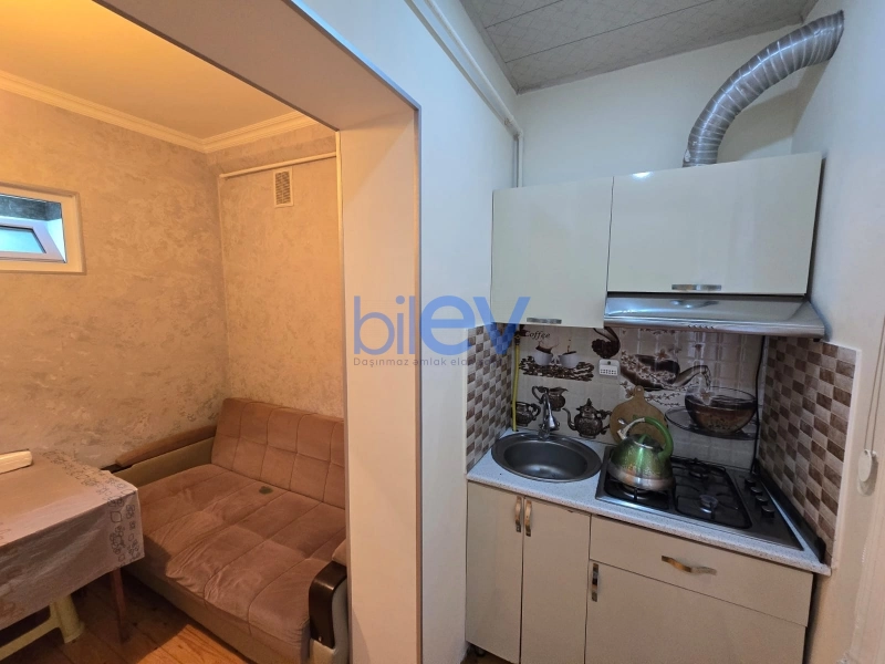 Aylıq Kirayə 2 otaqlı Köhnə Tikili bina evi  40m², Bakı