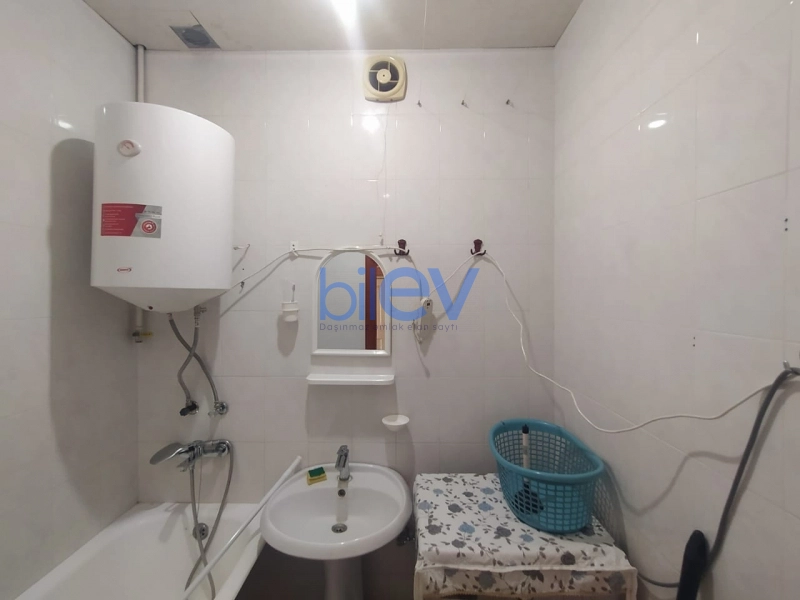 Aylıq Kirayə 2 otaqlı Köhnə Tikili bina evi  60m², Bakı