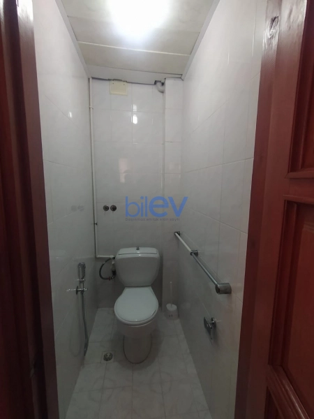 Aylıq Kirayə 2 otaqlı Köhnə Tikili bina evi  60m², Bakı