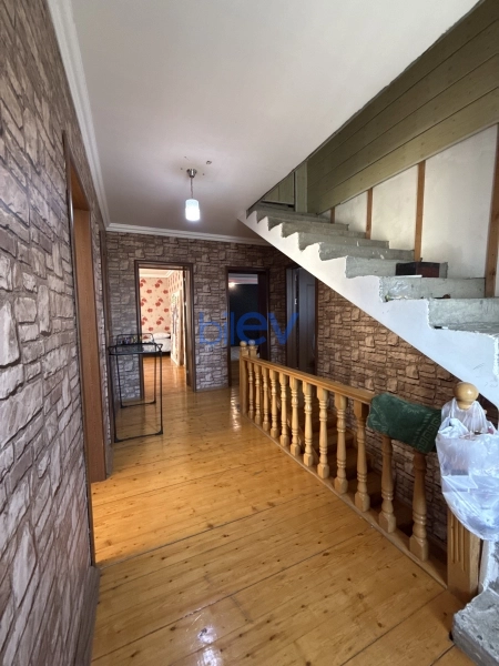 Satış 7 otaqlı Həyət evi  230m², Bakı