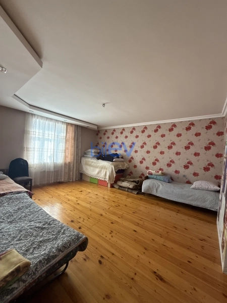 Satış 7 otaqlı Həyət evi  230m², Bakı