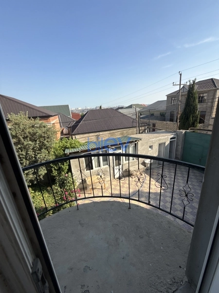 Satış 7 otaqlı Həyət evi  230m², Bakı