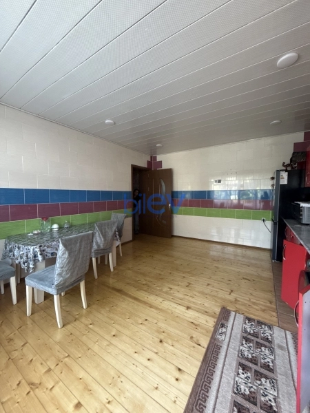 Satış 7 otaqlı Həyət evi  230m², Bakı