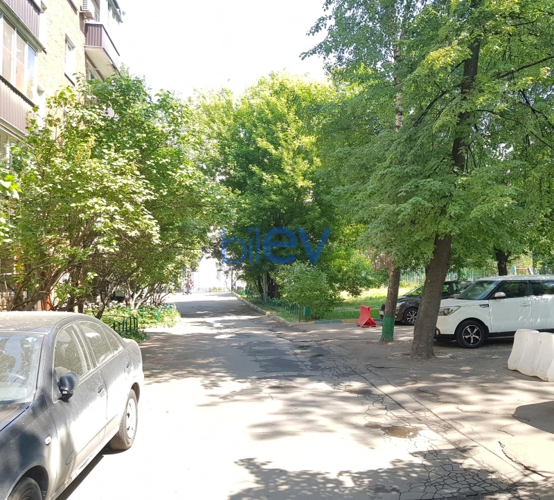 Satış 4 otaqlı Köhnə Tikili bina evi  85m², Gəncə