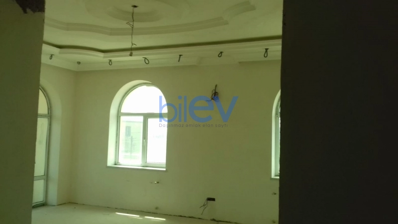 Satış 16 otaqlı Həyət evi  600m², Bakı