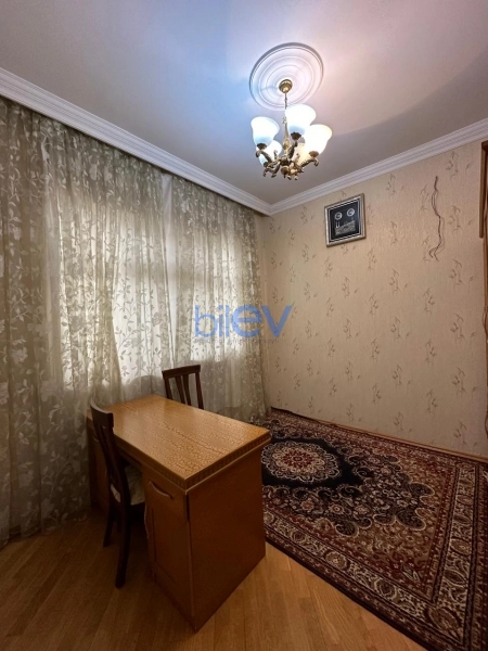 Aylıq Kirayə 8 otaqlı Həyət evi  305m², Bakı